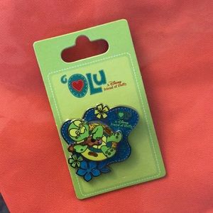 Disney Aulani Pin featuring ‘Olu